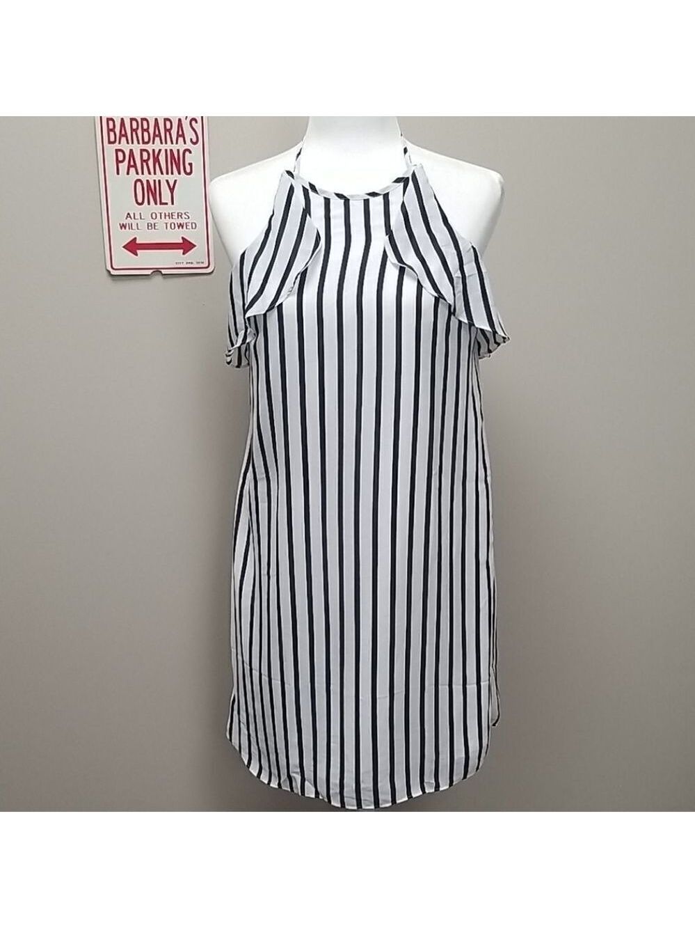 J CREW SUMMER HALTER DRESS SZ SMALL